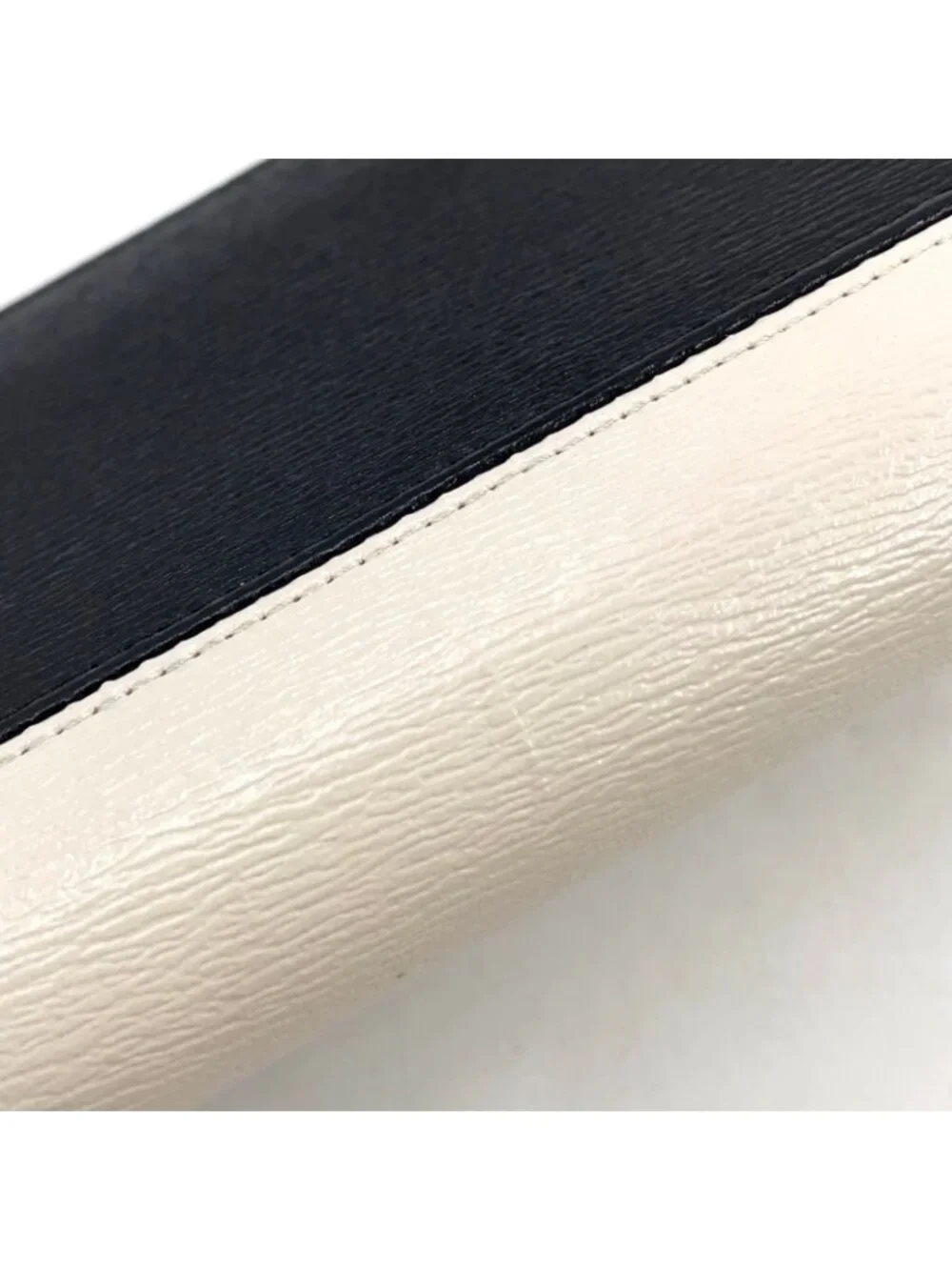 Bvlgari B-zero One Charm L-shaped Zipper Leather Black White Wallet Gold